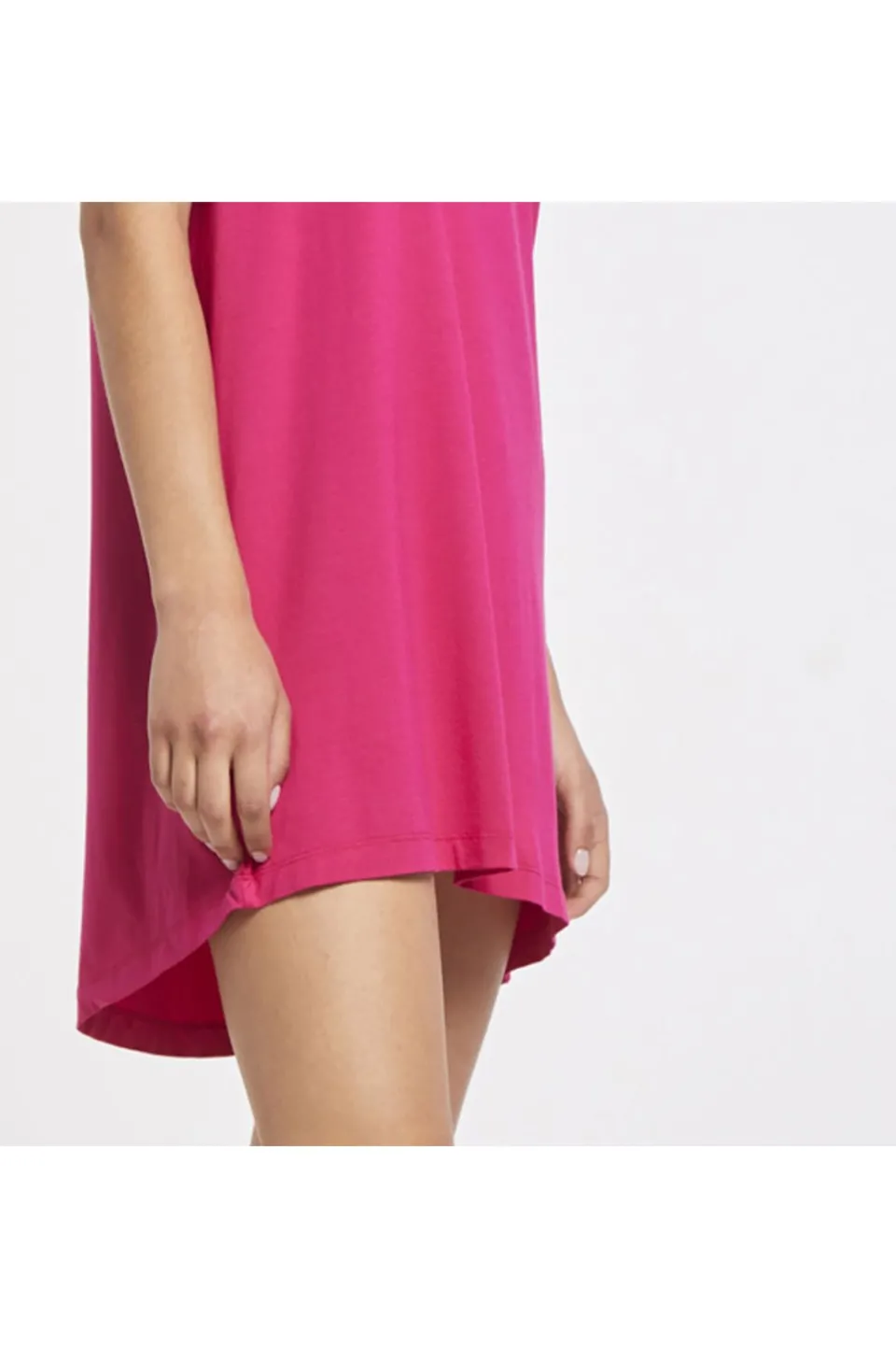 Discount CafèNoir T-Shirt Over In Jersey Di Viscosa Con Placchette Logate Alle Spalle Azalea